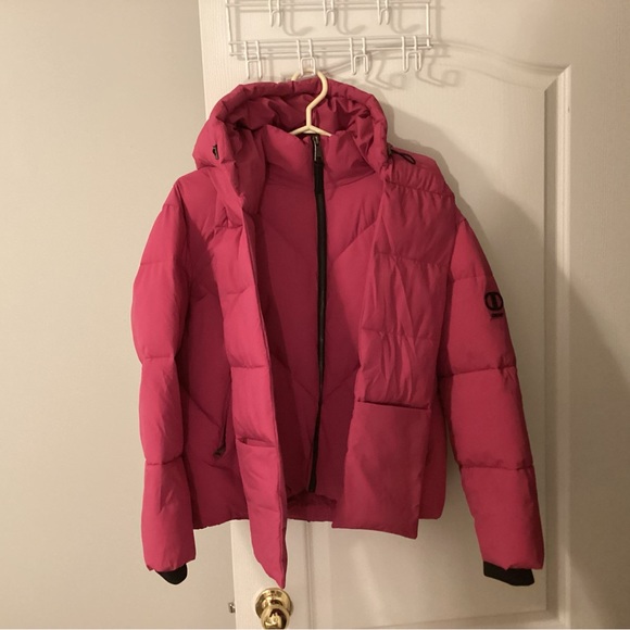 NWT DKNY Womens Quilted Jacket. -4 - Picture 2 of 9